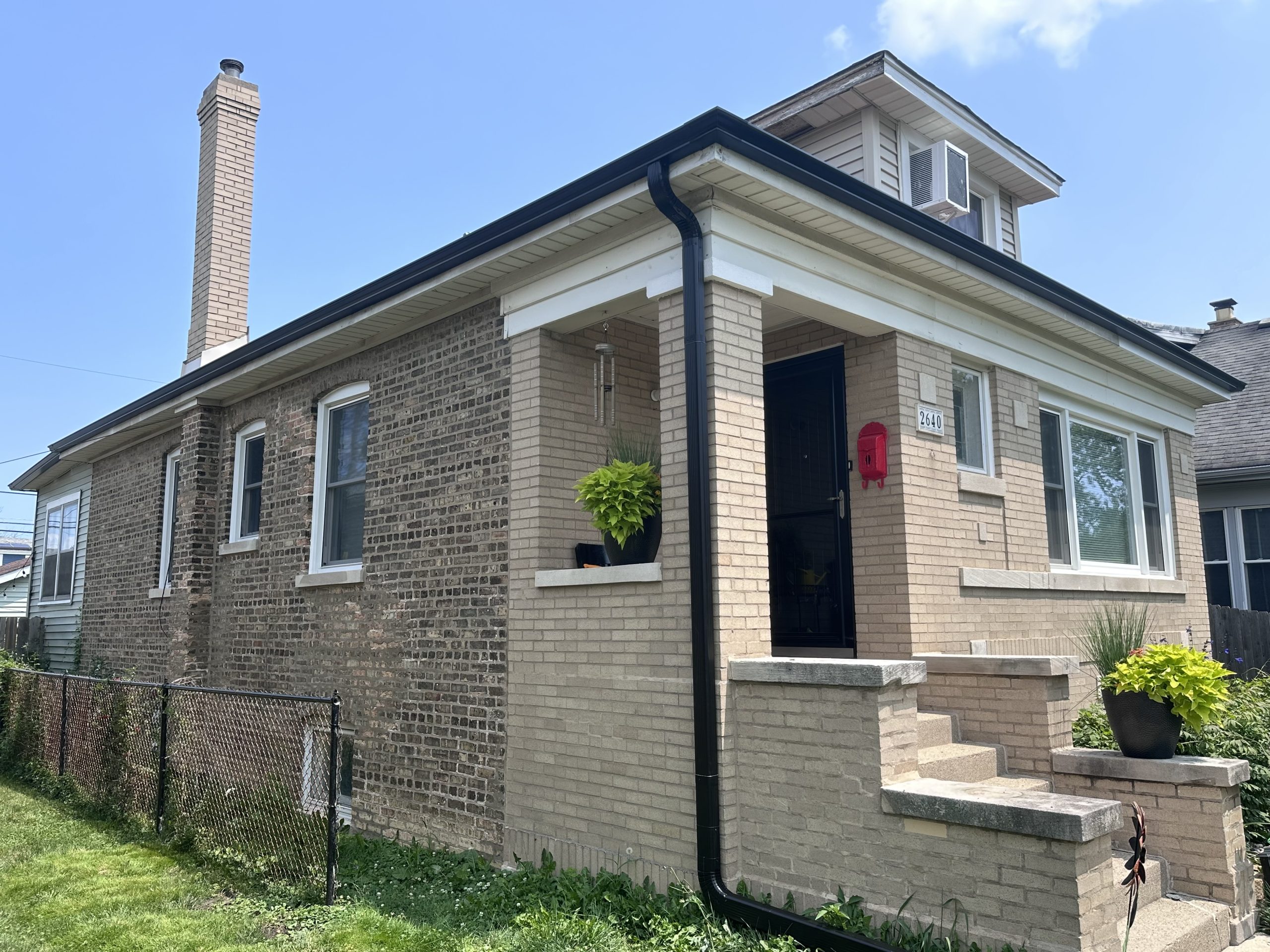 Seamless gutter system project